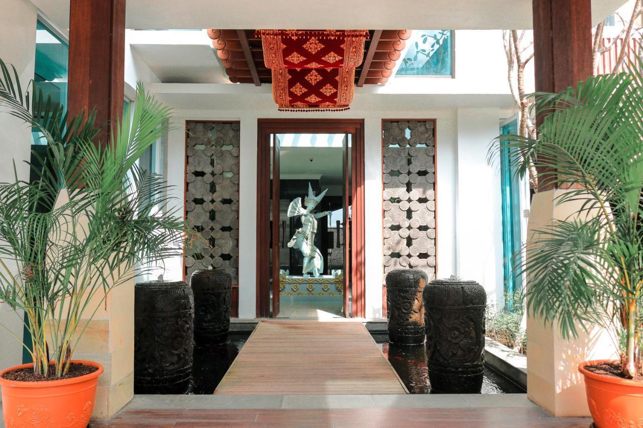 Argya Santi Suite And Villas Seminyak  Exterior photo