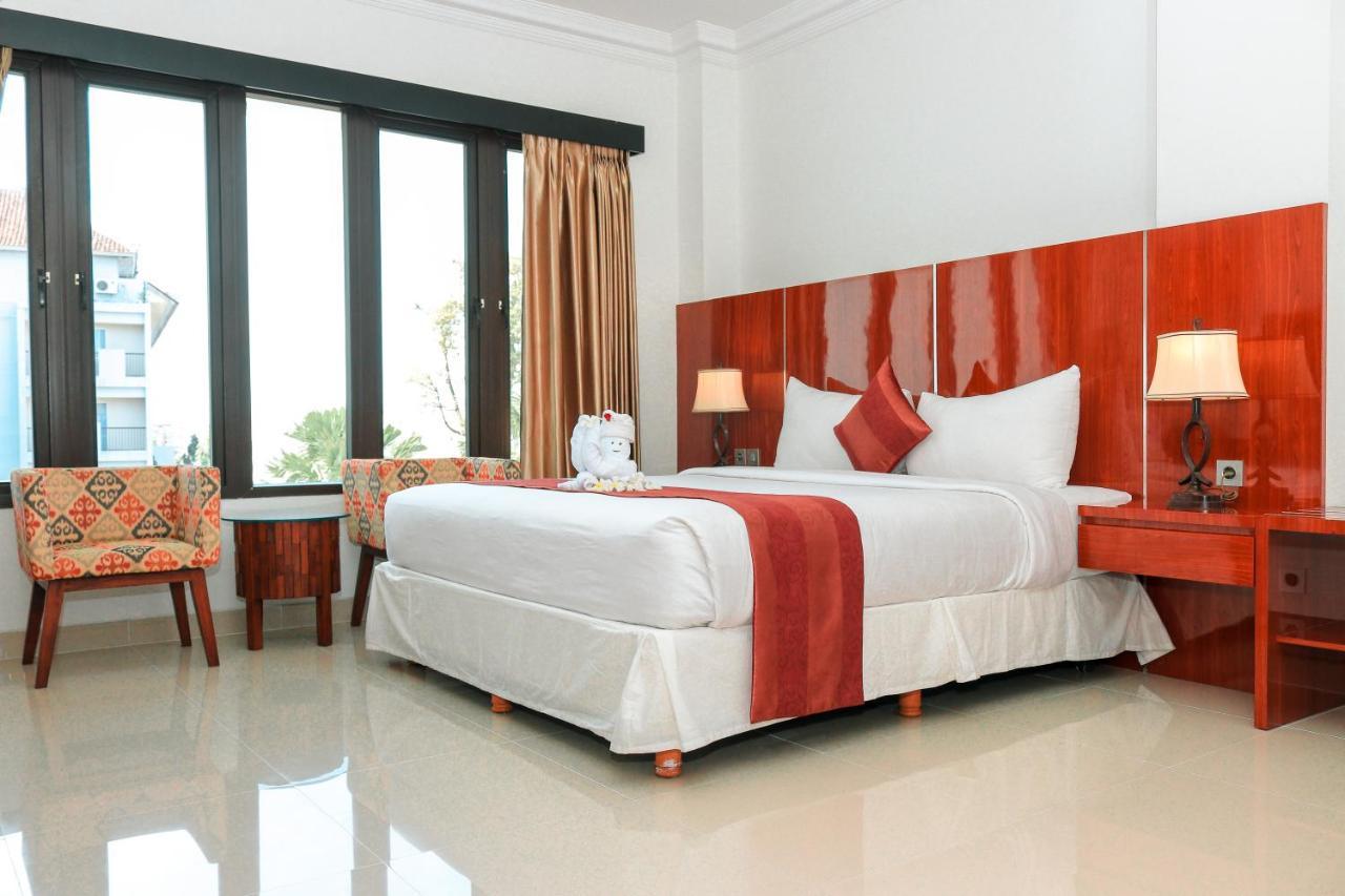 Argya Santi Suite And Villas Seminyak  Exterior photo