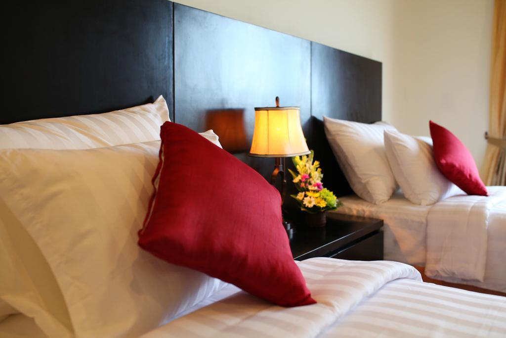 Argya Santi Suite And Villas Seminyak  Exterior photo